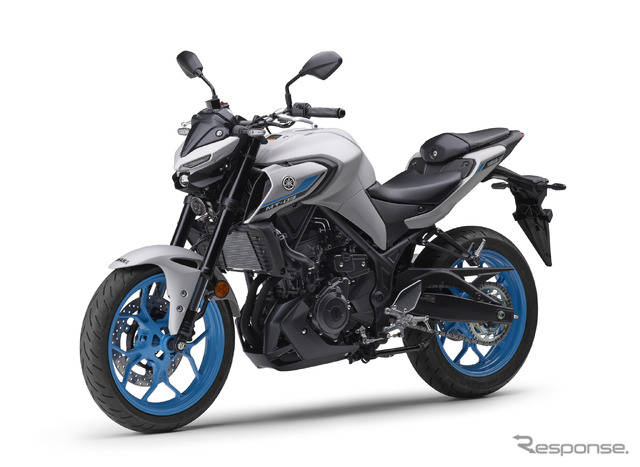 ヤマハ MT-03 ABS(マットライトグレーメタリック4)