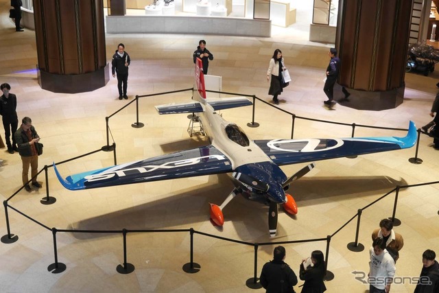 『AIR RACE X』で実際に飛行した機体「Zivko Edge 540 v3」