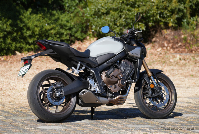 ホンダ CB650R E-Clutch