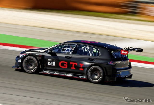 VW『ゴルフGTI』のレーシングカー「Golf GTI Clubsport 24h」(参考)
