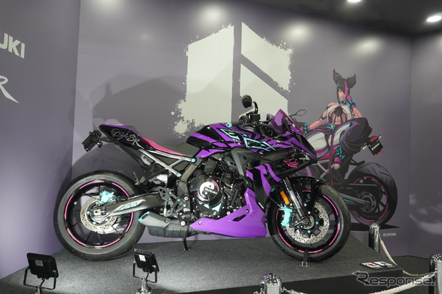 『ストリートファイター6』とコラボレーションした『GSX-8R Tuned by JURI』(大阪モーターサイクルショー2025)
