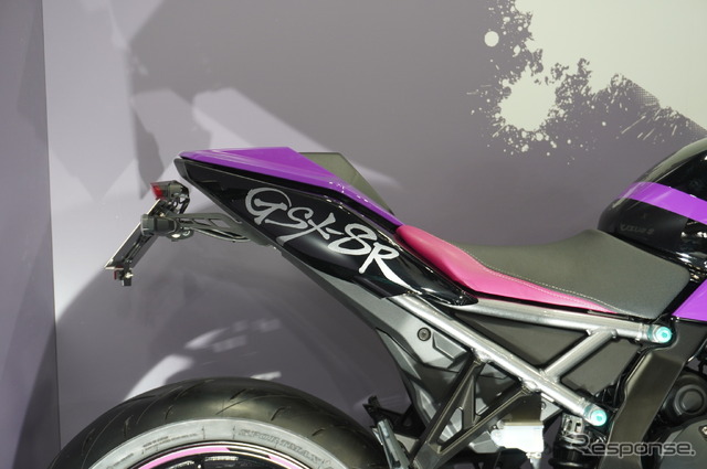 『ストリートファイター6』とコラボレーションした『GSX-8R Tuned by JURI』(大阪モーターサイクルショー2025)