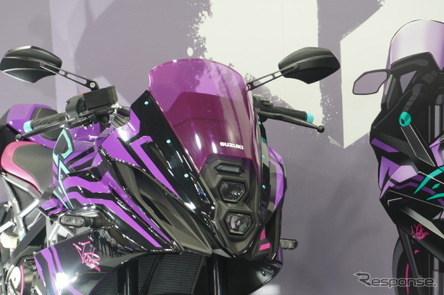 『ストリートファイター6』とコラボレーションした『GSX-8R Tuned by JURI』(大阪モーターサイクルショー2025)