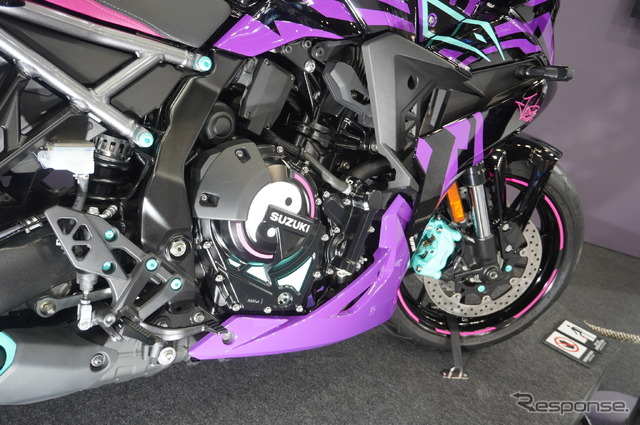 『ストリートファイター6』とコラボレーションした『GSX-8R Tuned by JURI』(大阪モーターサイクルショー2025)