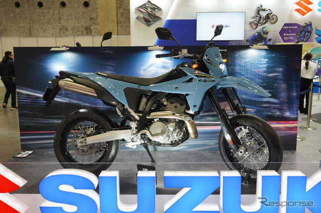 スズキ DR-Z4SM(大阪モーターサイクルショー2025)