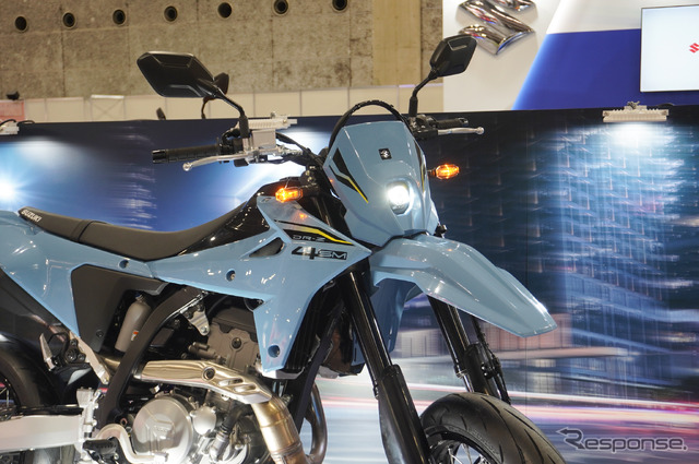 スズキ DR-Z4SM(大阪モーターサイクルショー2025)