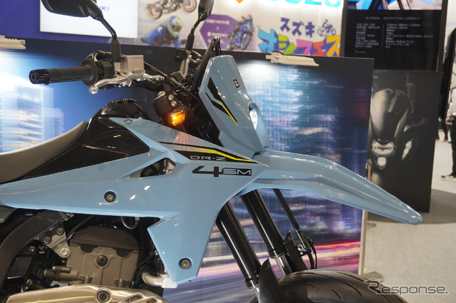 スズキ DR-Z4SM(大阪モーターサイクルショー2025)