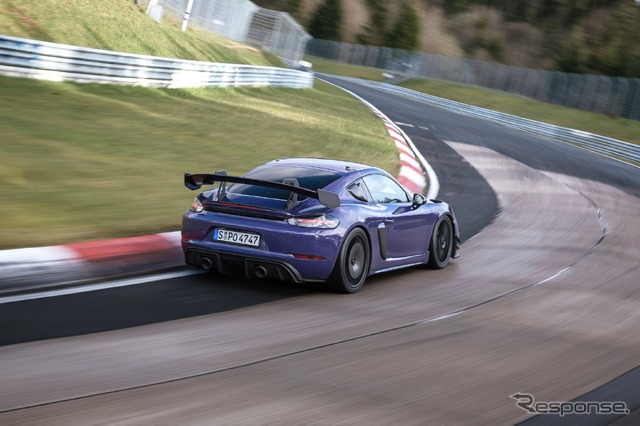 718ケイマンGT4 RS