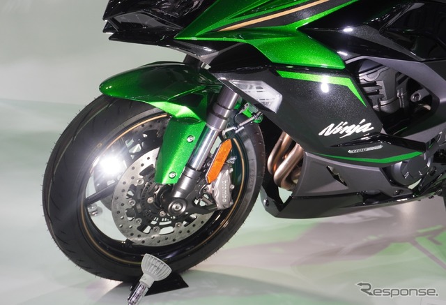 カワサキ Ninja 1100SX SE(大阪モーターサイクルショー2025)