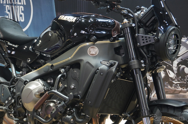 ヤマハ XSR900 2025年モデル(ブラックメタリックX)のカスタマイズコンセプト(大阪モーターサイクルショー2025)