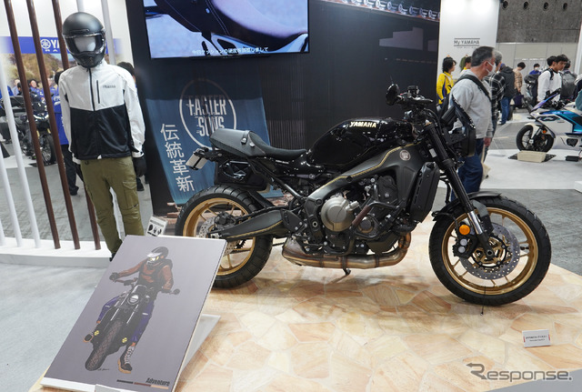ヤマハ XSR900 2025年モデル(ブラックメタリックX)のカスタマイズコンセプト(大阪モーターサイクルショー2025)