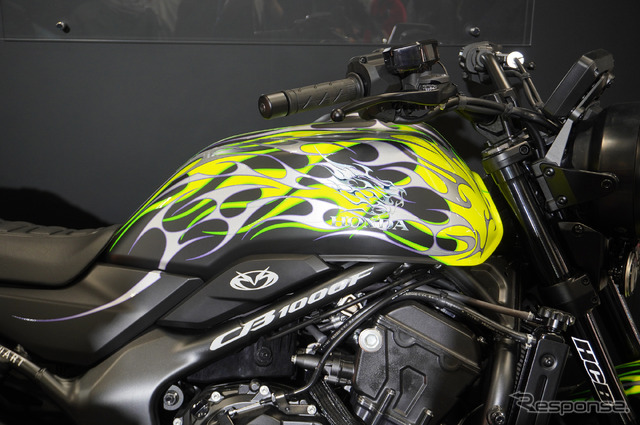 「BEAMS CULTUART」とのコラボカスタムのHONDA CB1000F meets GUCCIMAZE(大阪モーターサイクルショー2025)