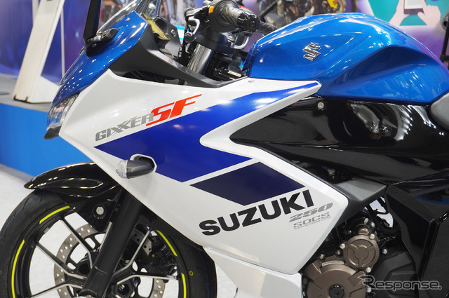 スズキ ジクサーSF250(大阪モーターサイクルショー2025)