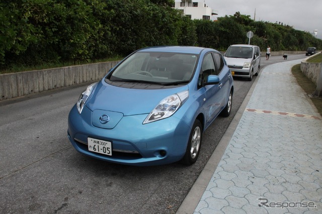 日産リーフ
