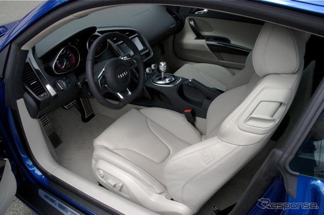 アウディ R8 V10モデル 発売…サーキットを意識