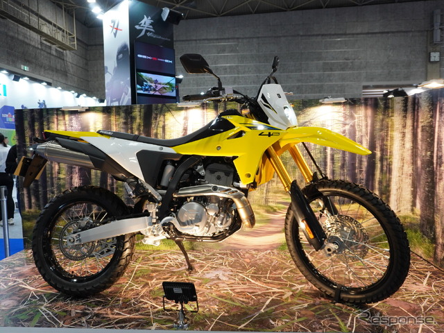 スズキ DR-Z4S(大阪モーターサイクルショー2025)