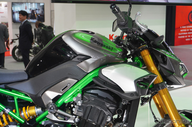 カワサキ Z900 SE(大阪モーターサイクルショー2025)