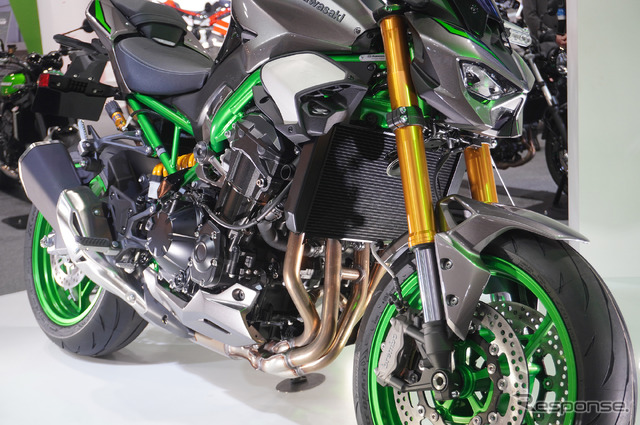 カワサキ Z900 SE(大阪モーターサイクルショー2025)