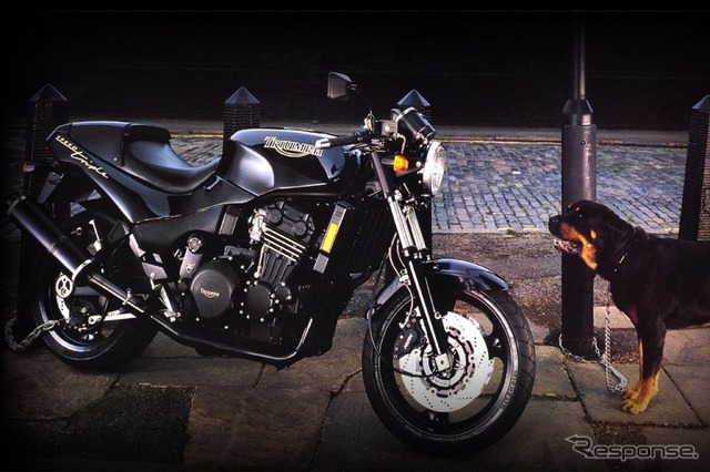 1950~70年台にかけてトライアンフは英国のバイク産業を牽引。しかし83年に倒産しか85年に復活。