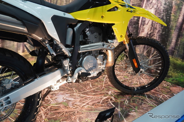 スズキ DR-Z4S(大阪モーターサイクルショー2025)