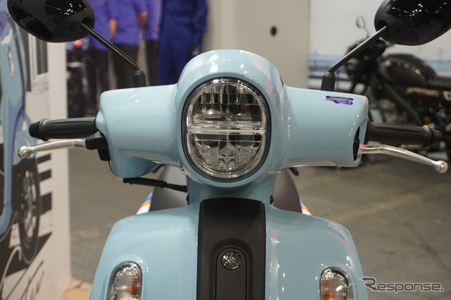 ヤマハがサプライズ公開した125ccスクーター『Fazzio(ファッジオ)』(大阪モーターサイクルショー2025)