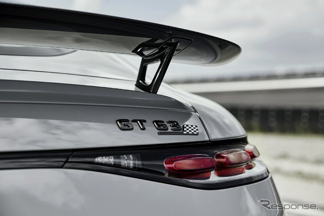 メルセデスAMG『GT 63 PRO 4MATIC+』