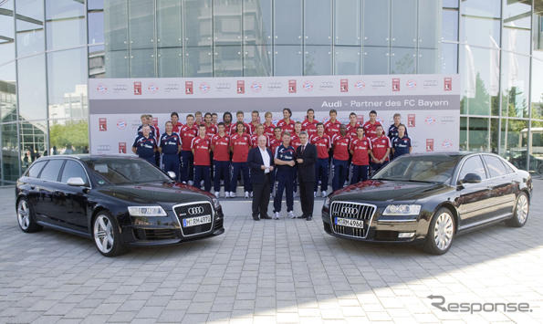 アウディ、サッカーFCバイエルンの全選手に新車プレゼント