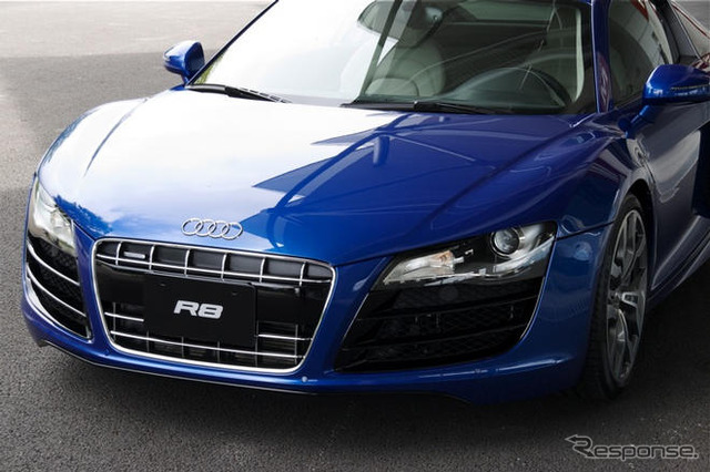 アウディ R8 V10モデル 発売…ライバルは?