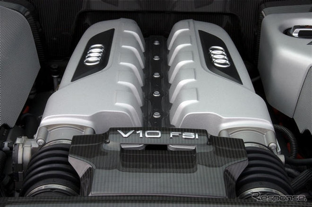 アウディ R8 V10モデル 発売…ライバルは?