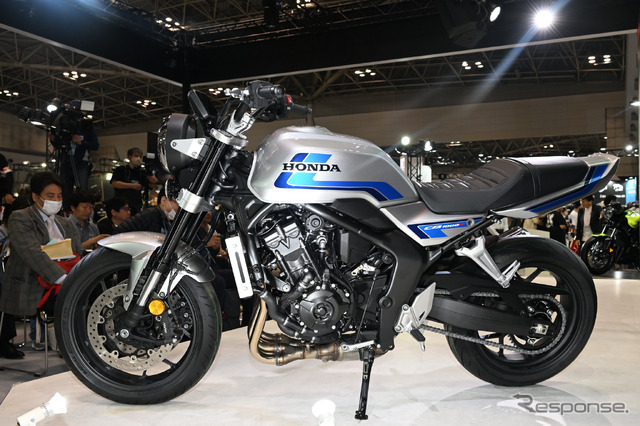 ホンダ CB1000F コンセプト(東京モーターサイクルショー2025)