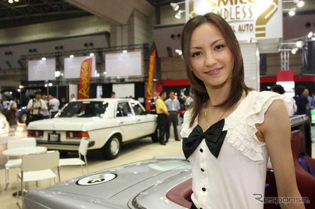 【東京スペシャルインポートカーショー09】コンパニオン写真蔵 ゾクゾクッ