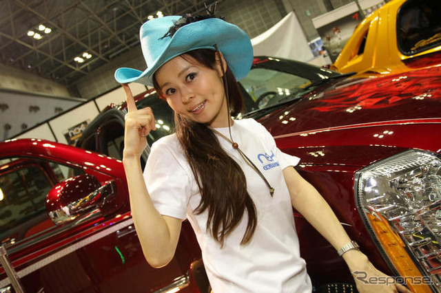 【東京スペシャルインポートカーショー09】コンパニオン写真蔵 ゾクゾクッ