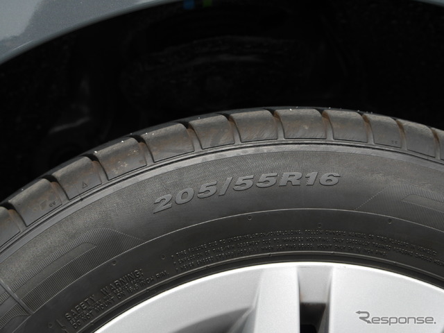 VW ゴルフヴァリアント eTSI アクティブ
