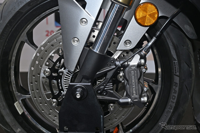 QJモーター SRK400RS(東京モーターサイクルショー2025)