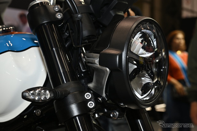 トライアンフ スピードツイン900(東京モーターサイクルショー2025)