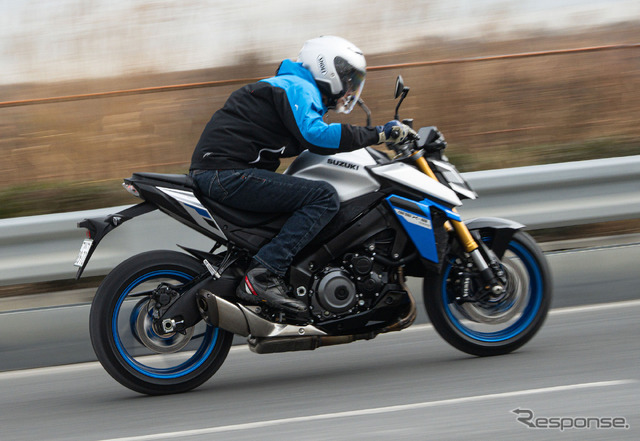スズキ GSX-S1000