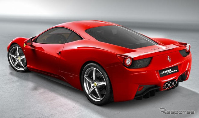フェラーリ 458イタリア…V8サウンドを聞く