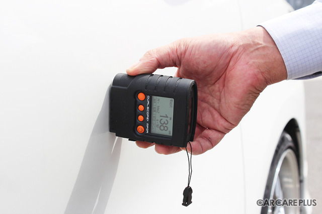 車両査定システム「査定Dr.」に付属する専用の膜厚測定器