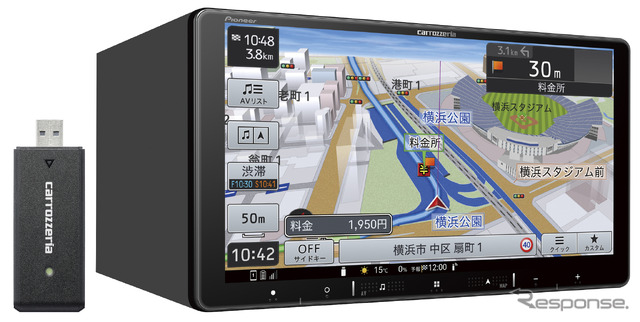 木下氏が装着していたcarrozzeria 楽ナビ AVIC-RQ721DC