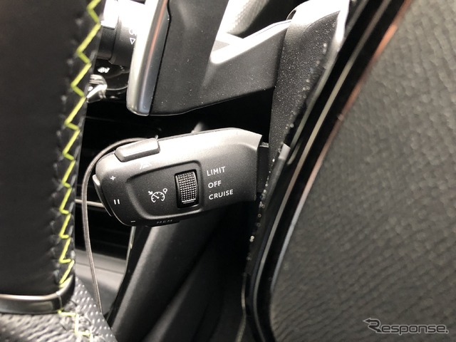 プジョー 2008 GT BlueHDi