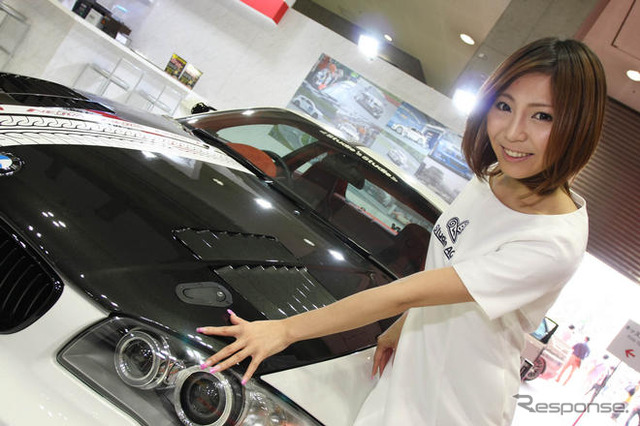 【東京スペシャルインポートカーショー09】コンパニオン写真蔵 ククーッ