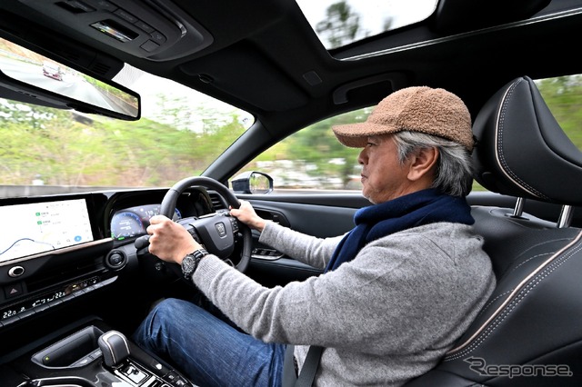 トヨタ クラウンエステート(PHEV)