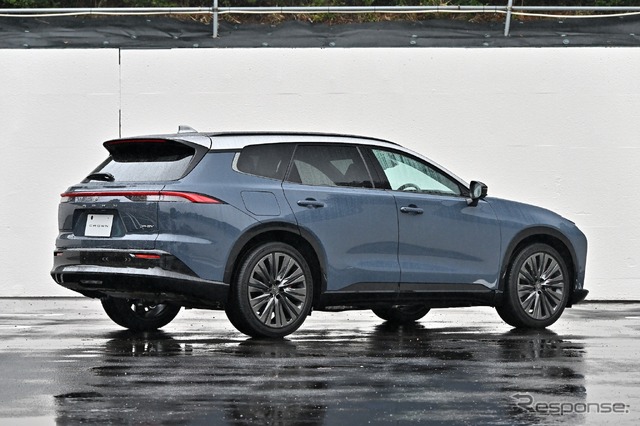 トヨタ クラウンエステート(PHEV)
