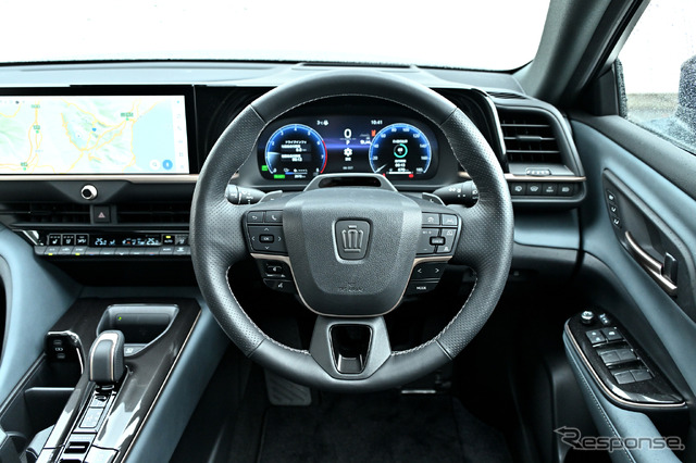 トヨタ クラウンエステート(PHEV)