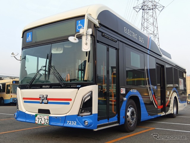 阪急バスのエルガEV