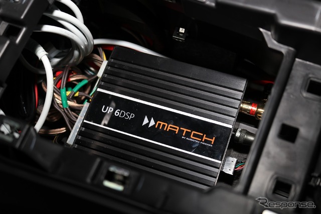 DSPアンプにはヘリックスのUP6DSPをチョイス。6チャンネルの内蔵アンプを備えるのでこれ一台でシステム構築可能だ。