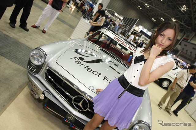【東京スペシャルインポートカーショー09】コンパニオン写真蔵 ククーッ