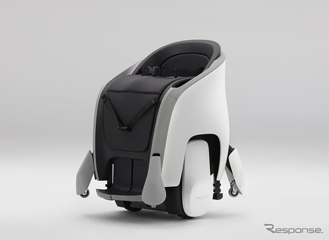 ホンダのハンズフリーパーソナルモビリティ「UNI-ONE（ユニワン）」新型