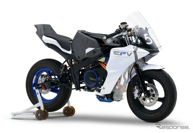 ヤマハのEVスポーツバイクコンセプト『E-FV』