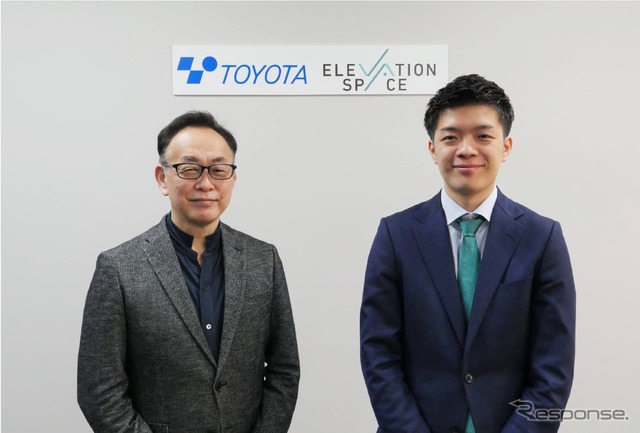 豊田自動織機 経営役員 技術統括：一条 恒 氏（左）、ElevationSpace 代表取締役CEO：小林 稜平（右）